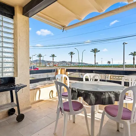 Апартаменты Welcs Apartamento 047 Emp Frente Al Mar *